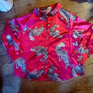 Womens Snow Leopard Print BSilk Button Up Shirt